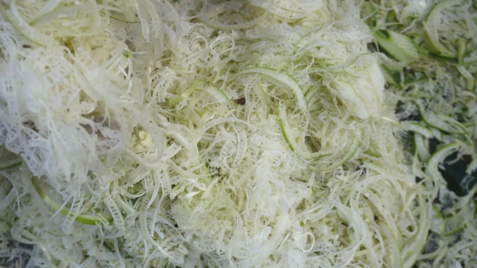 Hướng dẫn cách cho gà ăn thân cây chuối đúng cách nhất 7 Chế biến thân cây chuối như thế nào cho gà ăn?