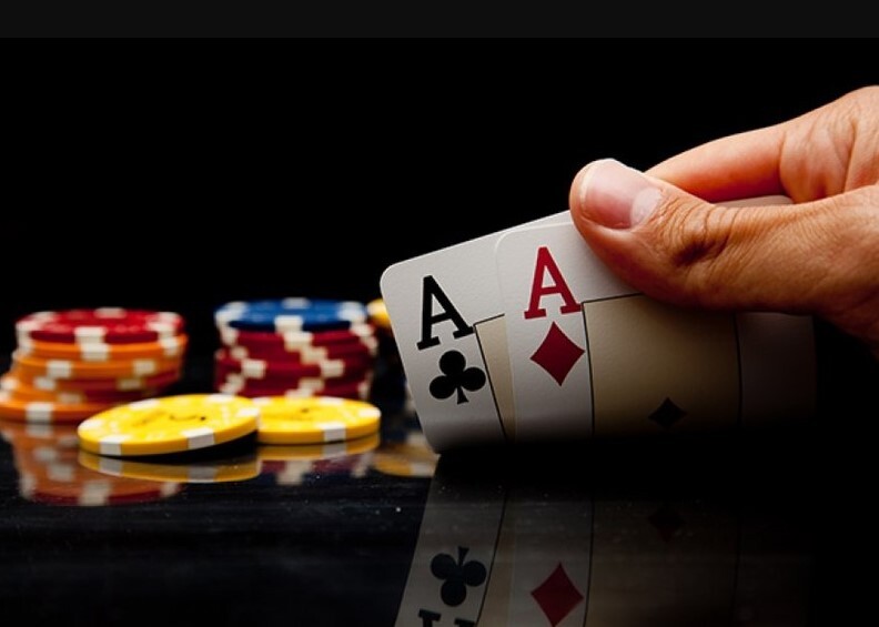 Chỉ bạn cách đọc bài đối thủ trong Phỏm cực dễ 6 Bạn vẫn có thể đọc bài đối thủ dù chơi Phỏm online